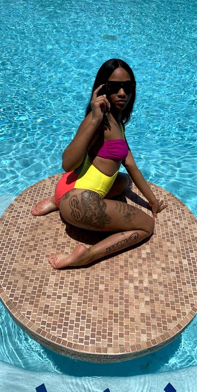 arieldavis thumbnail