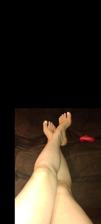 beautifully_arched_feet profile