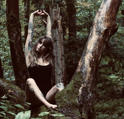 trailerswift13 thumbnail