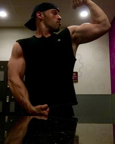 uncutjockcub thumbnail