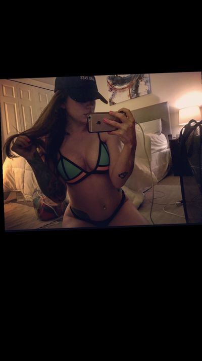 Luna Santiago thumbnail