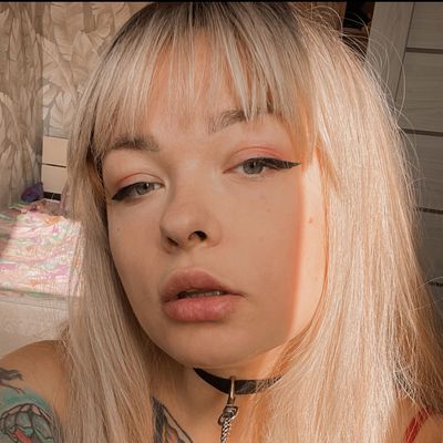 lolaparadise_free profile