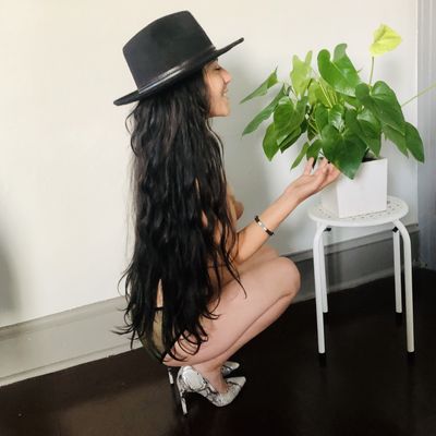 Latinbeauty thumbnail