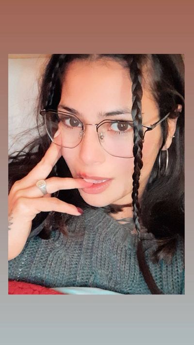 soraya38061249 profile