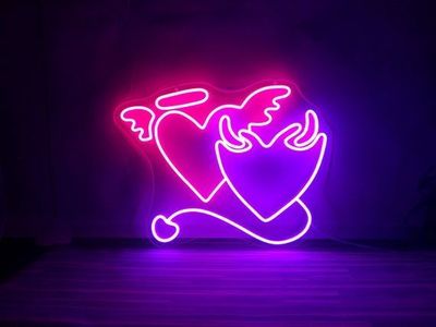 halle.jane thumbnail