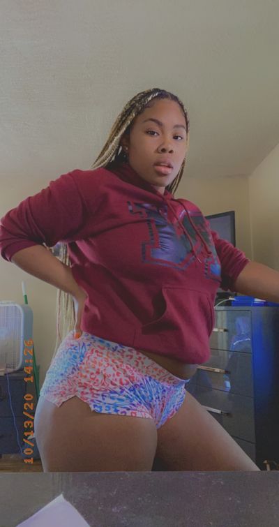 SheMarie_xo thumbnail