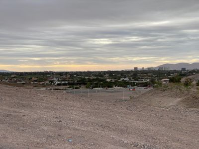 hectorv1995 thumbnail