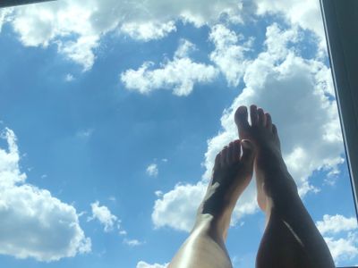 mandyhathoway thumbnail