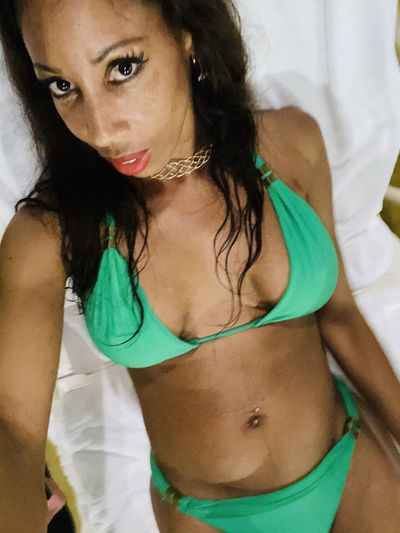 ebonydollcatwalk thumbnail