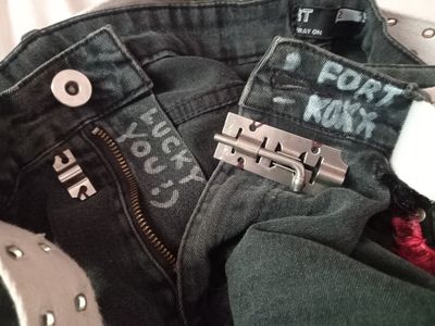 illiteratebastard thumbnail