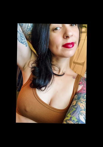 cleobutterfly profile