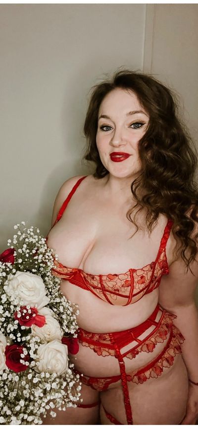 paleskin-redlips profile