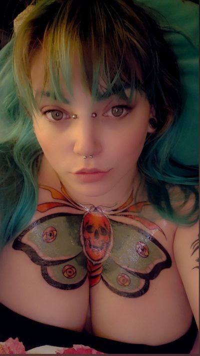 bow_tie_babe profile