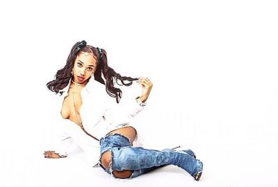 Pretty in Pink thumbnail