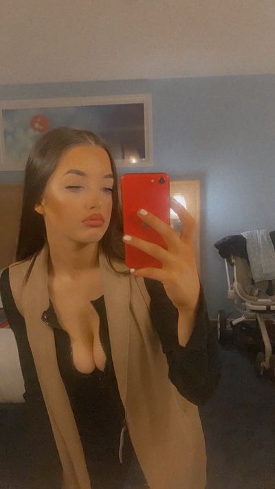 Baby Cee😉 profile