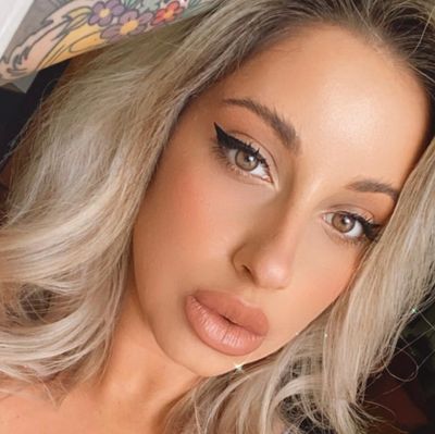 𝐻❤𝓉 𝐵♡𝒹 ☯𝓁𝒾𝓋𝒾𝒶 profile