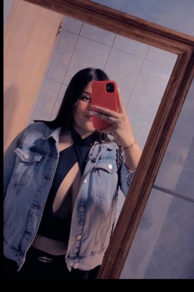 Martina  Lazcano profile