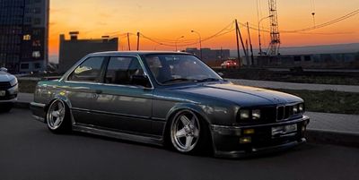 lisabeth 🦋 thumbnail