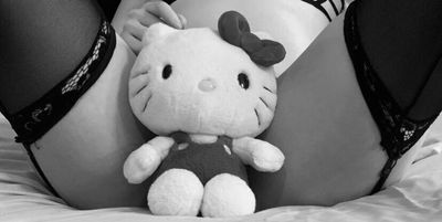 🦋🖤chloë🖤🦋 thumbnail