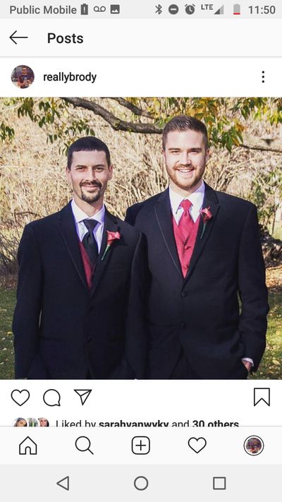 bradygetsnaked thumbnail