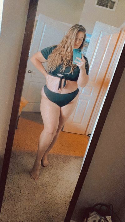 curvybusiness profile