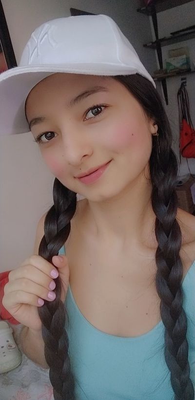 Luisa londoño thumbnail