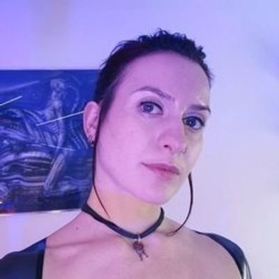 Miss Flora Femdom / Fetish / Lesbian /Bi profile