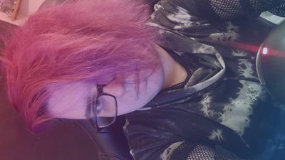 sneakthekitsune profile