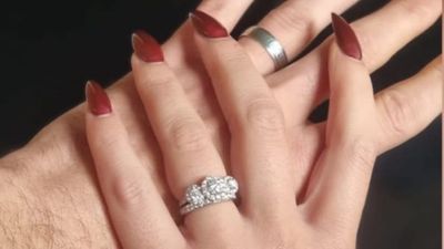 hubby_got_lucky profile