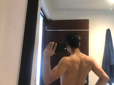 leinadselarom thumbnail