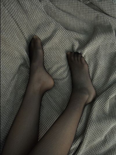 The Girl with Feet profile