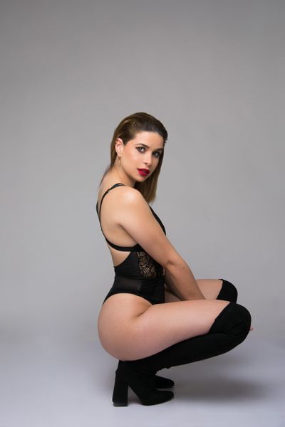 khateringonzalez profile