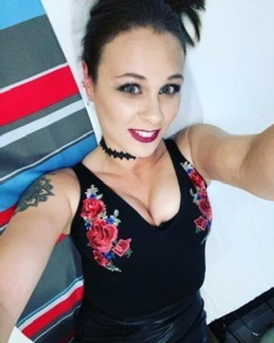 bustyshanrose thumbnail