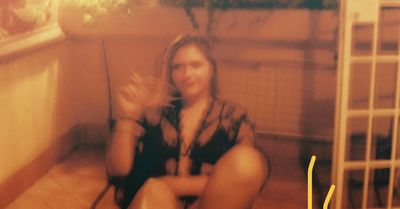 come_lay_with_adile thumbnail