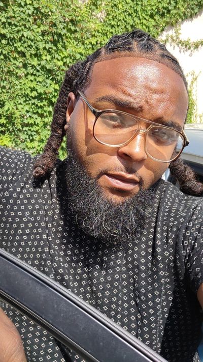 mrmakeemtwerk profile