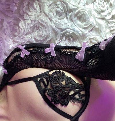 itskitsunewaifu thumbnail