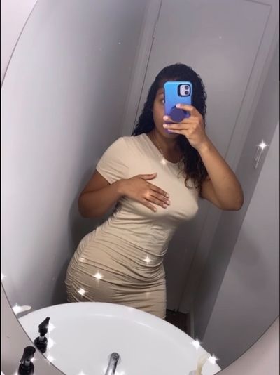 misshoneykushx profile