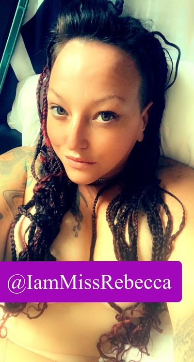 iammissrebecca profile