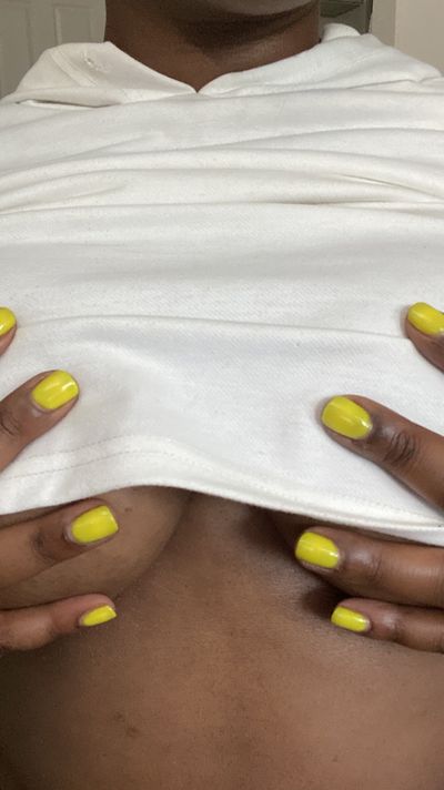 theinsatiableangel profile