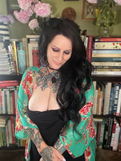 katitajewelnovak profile