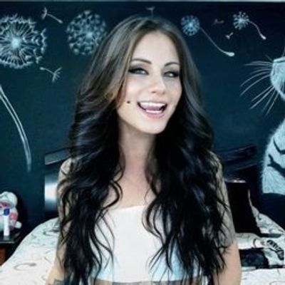 sweetevelina_ profile