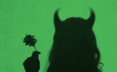 curly.witch thumbnail