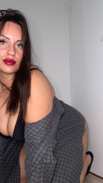 mikala_nielsen thumbnail