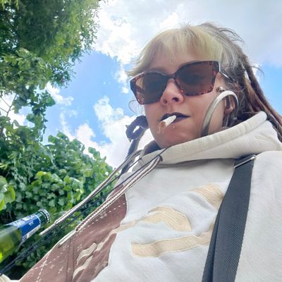 bloodygrunge.girl thumbnail