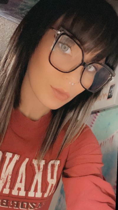 sneakylink20 profile