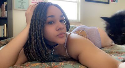 allysonaveri profile