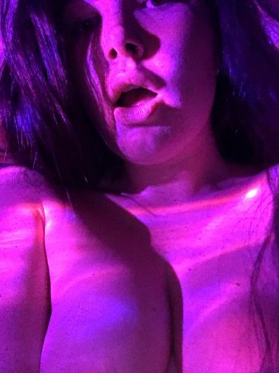 Annie 🤫🍒 profile