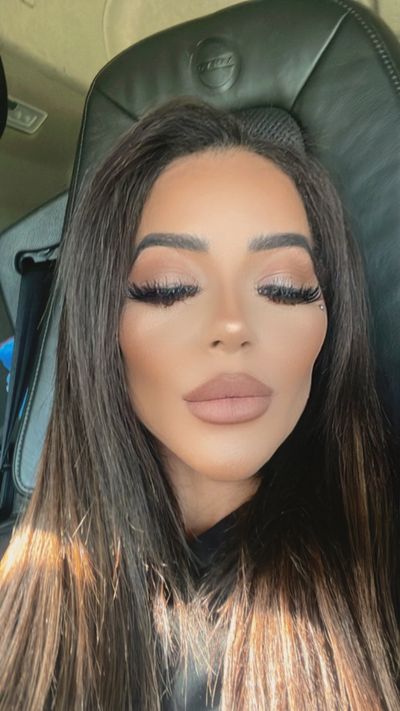 petite_trucker profile