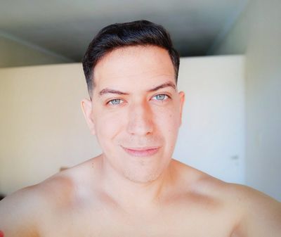 nickblueeyes profile