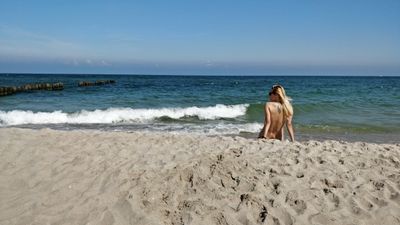 moniqa_moments thumbnail